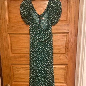 REFORMATION  Pearl Off The Shoulder Dress - Green - Size 6